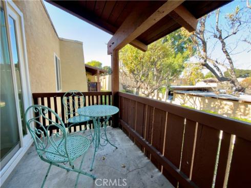 1000 W Macarthur 100 Boulevard, Santa Ana, CA