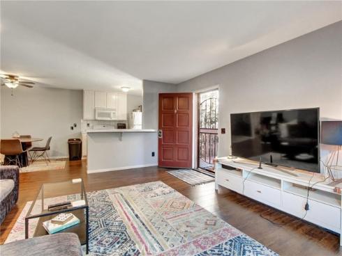 1062  Cabrillo Park  C , Santa Ana, CA