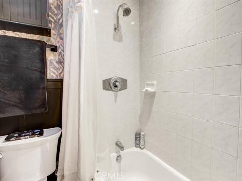 1062  Cabrillo Park  C , Santa Ana, CA