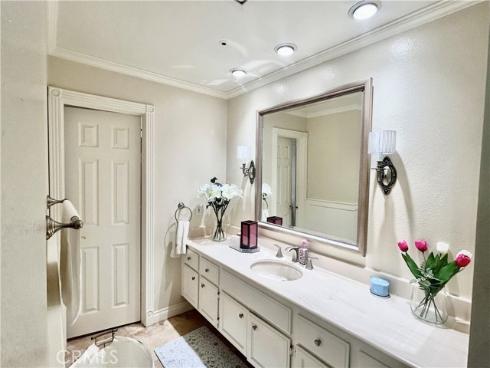 3680 S Bear 16 - J Street, Santa Ana, CA