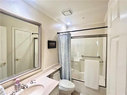 3680 S Bear 16 - J Street, Santa Ana, CA