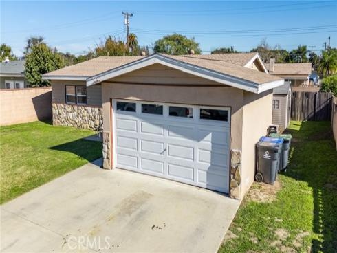 2309 Spinnaker , Santa Ana, CA