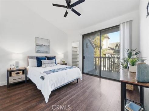 2516 W Macarthur  j , Santa Ana, CA