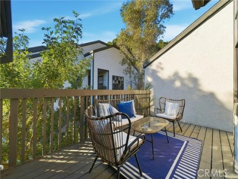 2516 W Macarthur  j , Santa Ana, CA