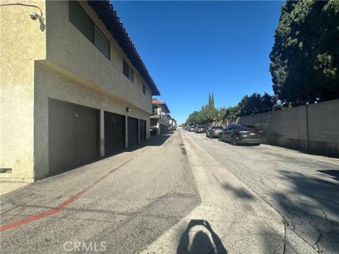 3927 W Mcfadden Ave  B , Santa Ana, CA