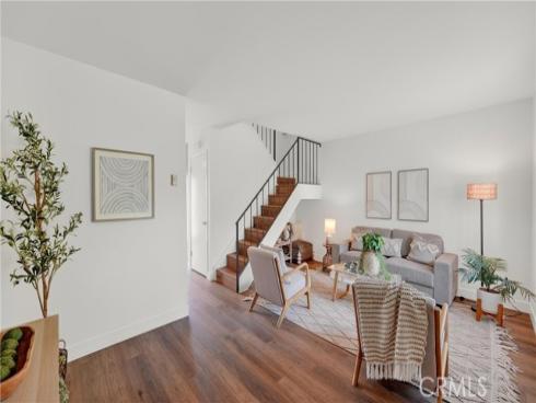 461 W Alton  C , Santa Ana, CA