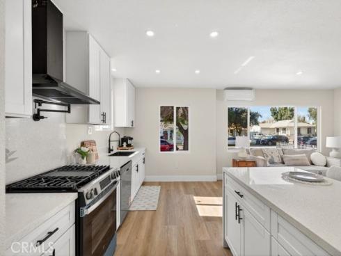 1119 Magnolia , Santa Ana, CA