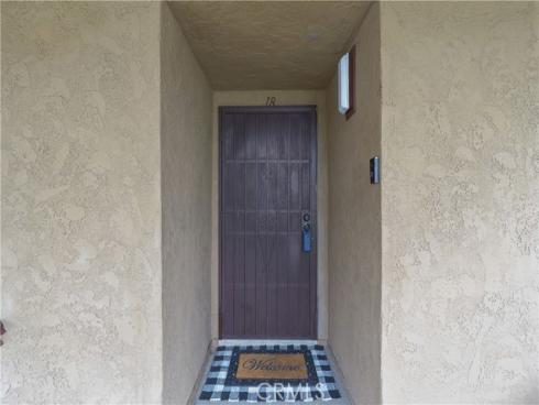 1000 W Macarthur  18  Boulevard, Santa Ana, CA