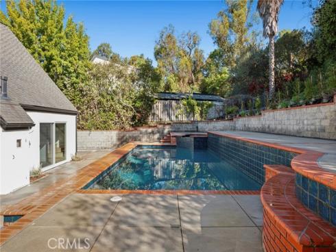 10222  Deerhill  , Santa Ana, CA