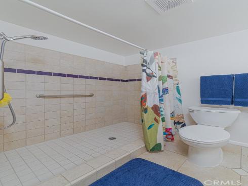 1404 N Tustin Ave A4 , Santa Ana, CA