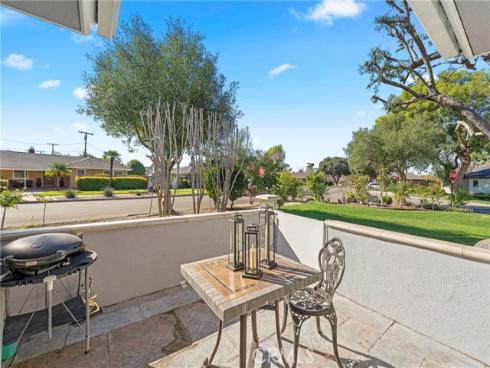 2101 N Westwood   Avenue, Santa Ana, CA