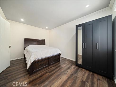 2443  Deodar  2  Street, Santa Ana, CA