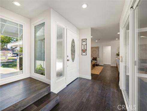 1529  Catalina   Avenue, Santa Ana, CA