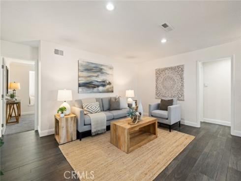 1529  Catalina   Avenue, Santa Ana, CA