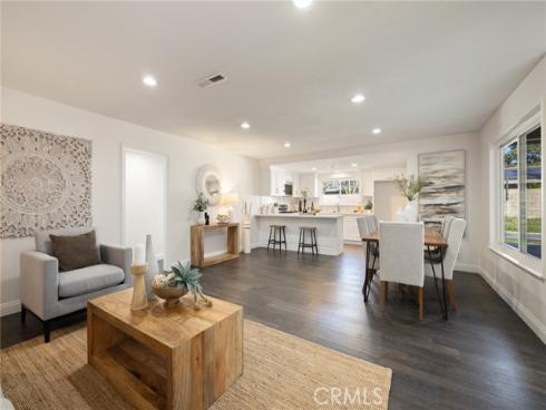 1529  Catalina   Avenue, Santa Ana, CA