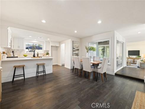 1529  Catalina   Avenue, Santa Ana, CA