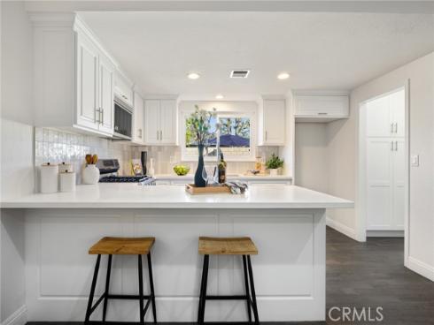 1529  Catalina   Avenue, Santa Ana, CA