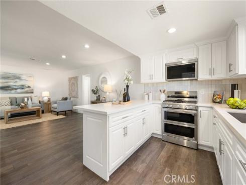 1529  Catalina   Avenue, Santa Ana, CA