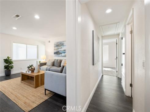 1529  Catalina   Avenue, Santa Ana, CA