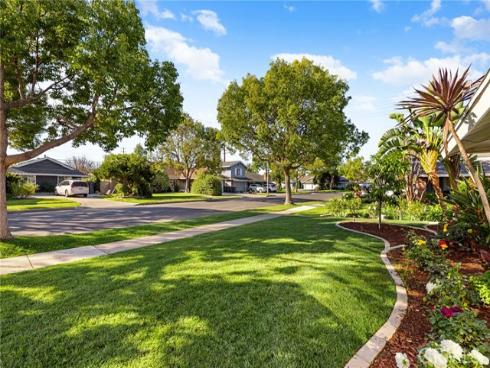 1529  Catalina   Avenue, Santa Ana, CA