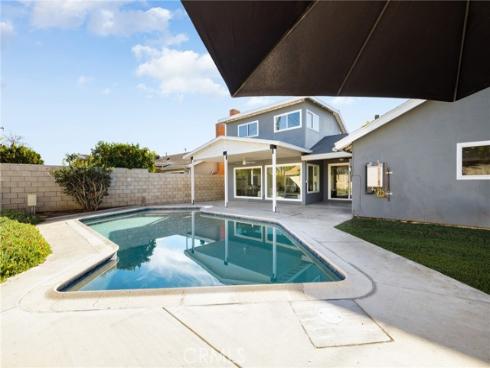 1529  Catalina   Avenue, Santa Ana, CA