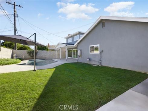 1529  Catalina   Avenue, Santa Ana, CA