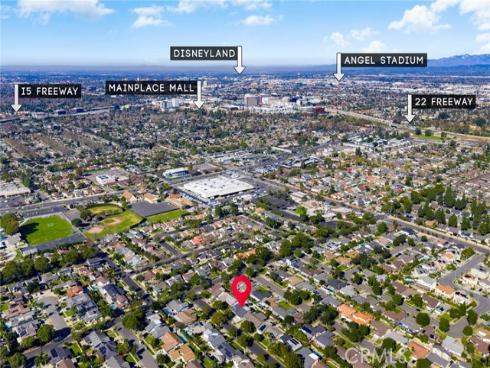 1529  Catalina   Avenue, Santa Ana, CA