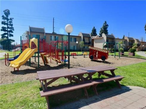 801 S Lyon A112 Street, Santa Ana, CA