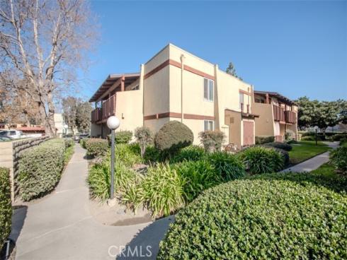 1030 W. Macarthur 23