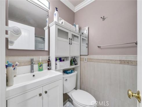 2520 N Tustin  B , Santa Ana, CA