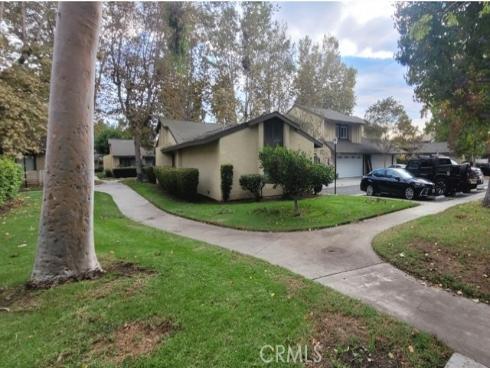 2520 N Tustin  B , Santa Ana, CA