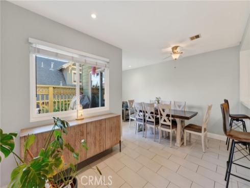 809 N Spurgeon 2 Street, Santa Ana, CA