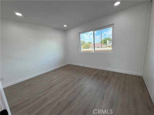 1400 W Warner  42  Avenue, Santa Ana, CA