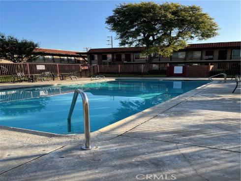 1400 W Warner  42  Avenue, Santa Ana, CA