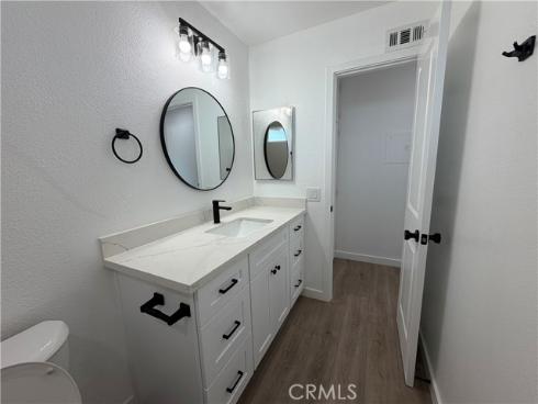 1400 W Warner  42  Avenue, Santa Ana, CA