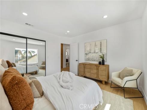 12852  Fairhaven  , Santa Ana, CA