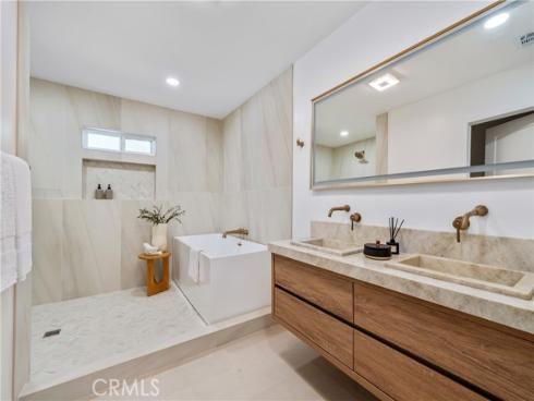 12852  Fairhaven  , Santa Ana, CA