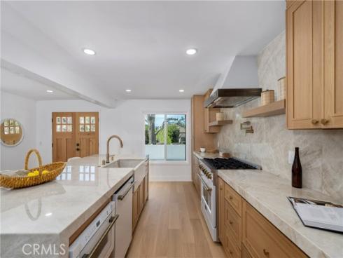 12852  Fairhaven  , Santa Ana, CA