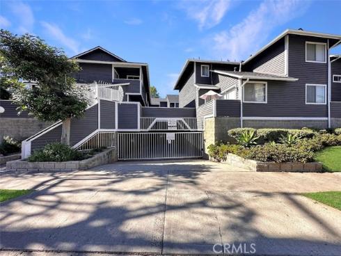 1314 N Spurgeon  , Santa Ana, CA