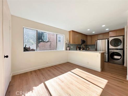 1314 N Spurgeon  , Santa Ana, CA