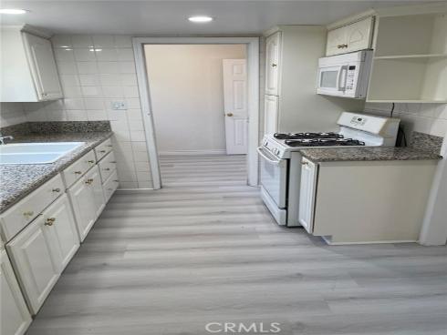 2106 W 9th   Street, Santa Ana, CA