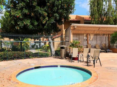 1101 W Macarthur  244 , Santa Ana, CA