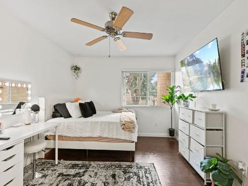 1101 W Macarthur  244 , Santa Ana, CA