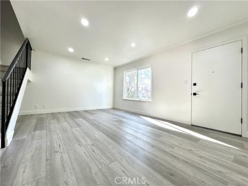 200 Carriage B , Santa Ana, CA