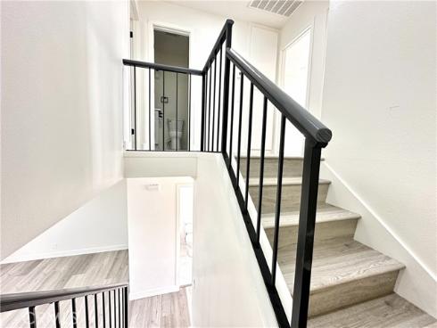 200 Carriage B , Santa Ana, CA