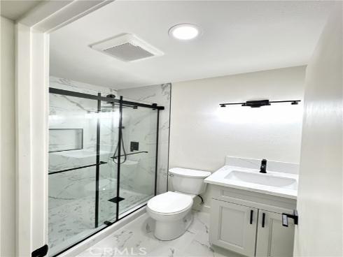 200 Carriage B , Santa Ana, CA