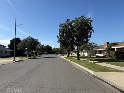 1610 E 20th   Street, Santa Ana, CA