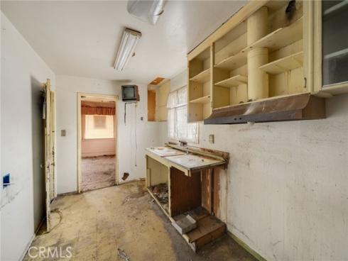 1822 W 4th , Santa Ana, CA