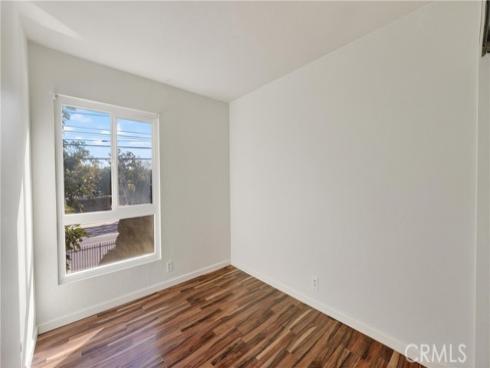 2600 W Segerstrom  D  Avenue, Santa Ana, CA