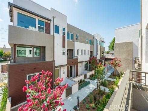 609  S Lyon   Street, Santa Ana, CA